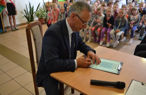 Sadzimy Dąb Niepodległości!